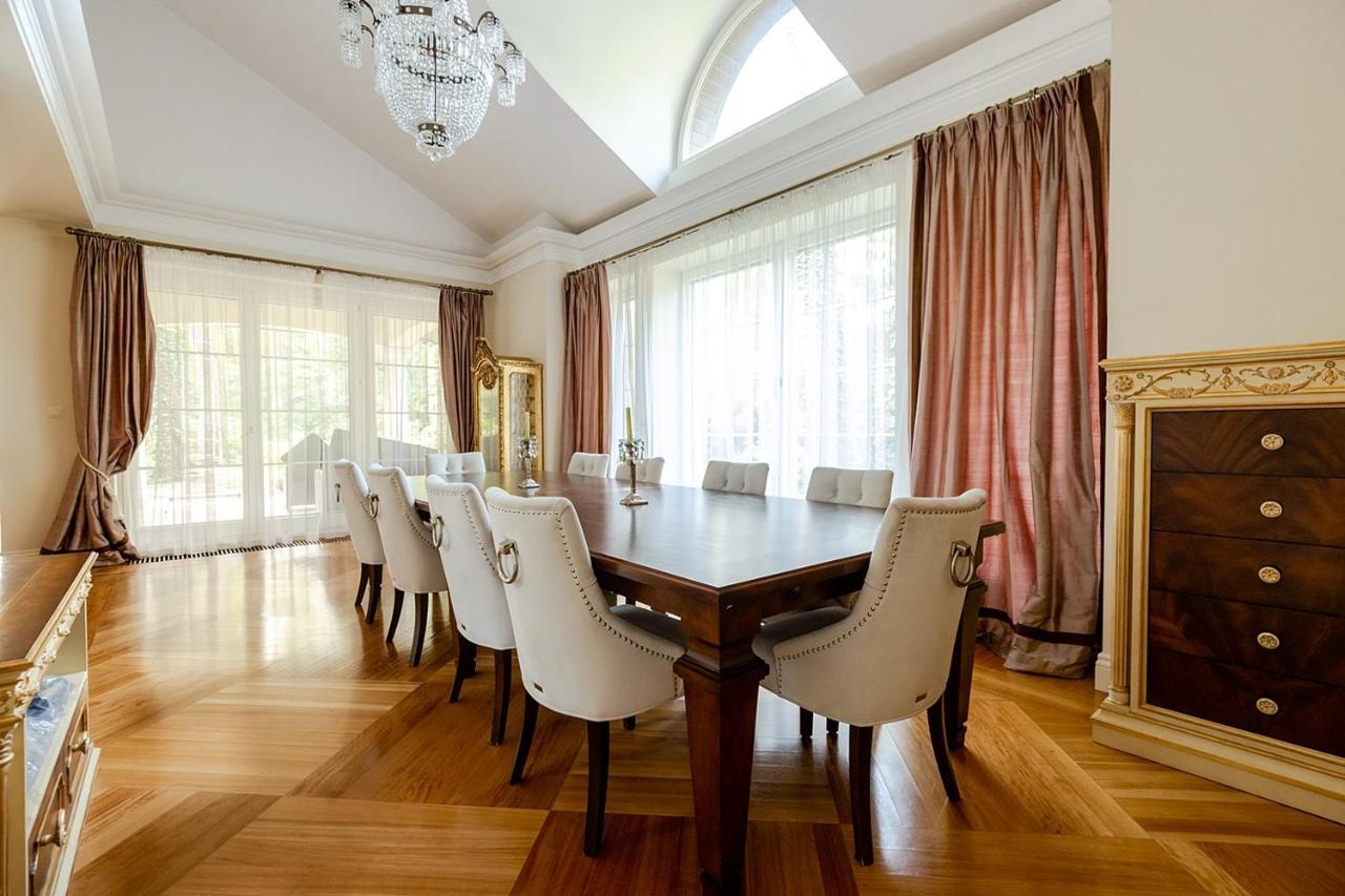 Villa Luxury Indoor Pool Warsaw Magdalenka
