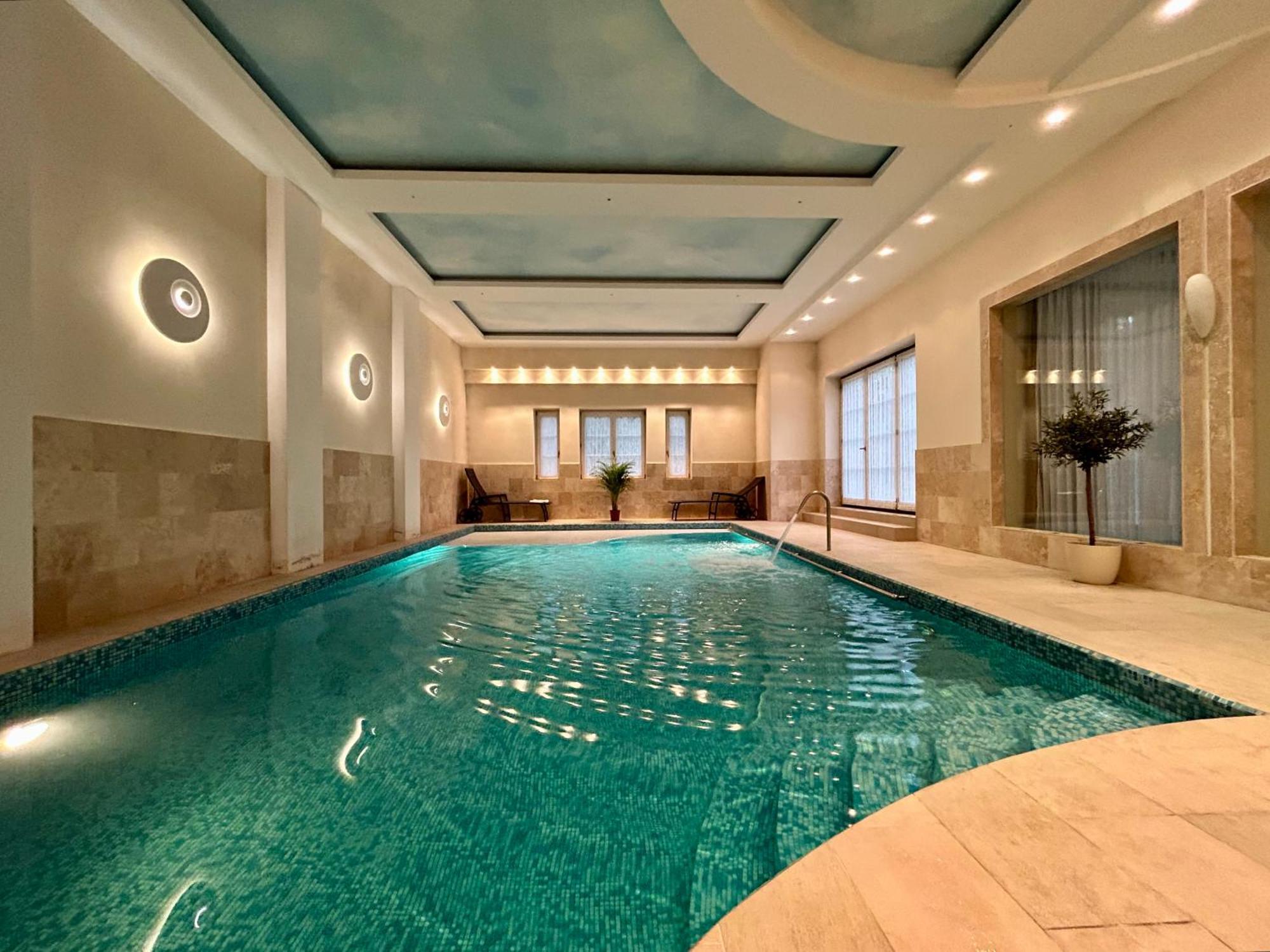 Вілла Luxury Indoor Pool Warsaw